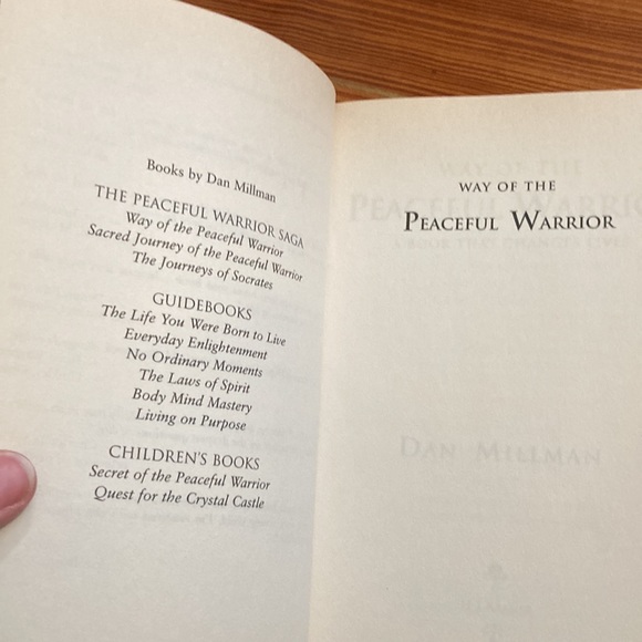 “Way of the peaceful warrior “ by Dan millman - Picture 5 of 5